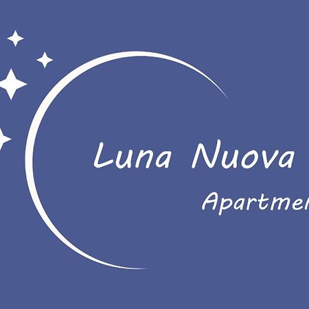 Luna Nuova Tirano Exteriör bild